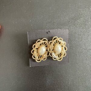 Vintage Filigree Gold and Pearl Earrings